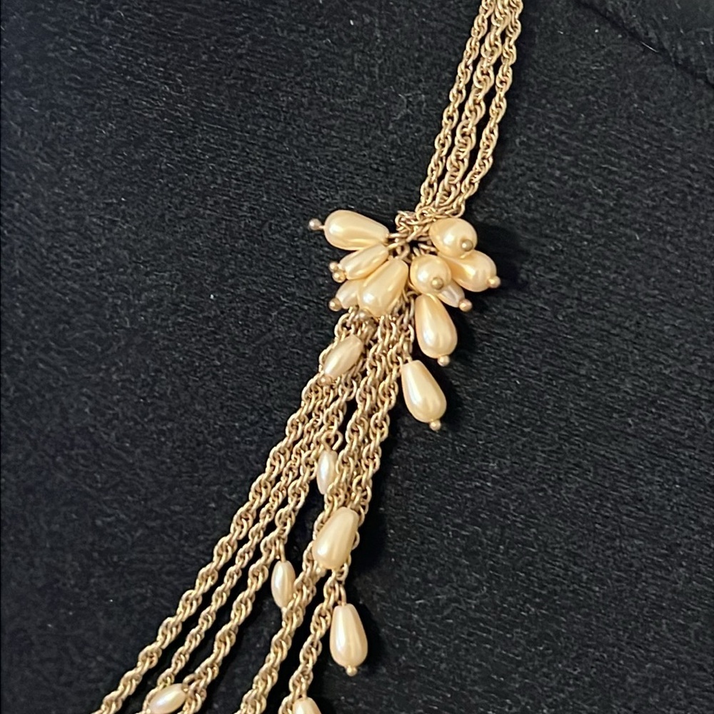 🆕 TALBOTS Gold and Pearl Multi Chain Necklace - Picture 2 of 7